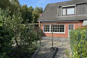 Idyllisches Wohnen in ruhiger Lage: Gepflegtes Reihenendhaus mit Garage und hübschem Garten. – Emden – Vorschaubild 6
