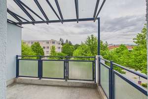 Attraktive 2-Zimmer-Wohnung in München: Perfekte Kombination aus Wohnkomfort und Lage – Dietzfelbingerplatz 6, 81739 Altperlach, München – Vorschaubild 1