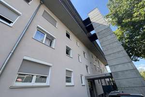 Freundliche 2-Zimmer-Wohnung mit großzügiger Dachterrasse