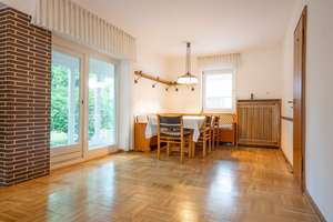 KR-Bockum! Freistehendes Ein-Zweifamilienhaus mit viel Potenzial auf parkähnlichem Sonnen-Grundstück – Die vollständige Adresse der Immobilie erhältst du vom Anbieter., 47800 Bockum, Krefeld – Vorschaubild 7