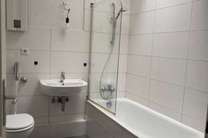 Zuhause im Duisburger Süden - schöne 3-Zimmerwohnung mit Laminatboden – Lüderitzallee 55, 47249 Buchholz, Duisburg – Vorschaubild 11