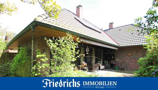 Bild von Solider Bungalow mit ausgebautem DG, Terrasse und Garage in ruhiger Lage in Edewecht-Wildenloh