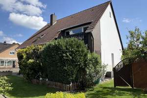 Uetze/ Hänigsen: Teilsaniertes Einfamilenhaus mit 8 Zimmern – Die vollständige Adresse der Immobilie erhältst du vom Anbieter., 31311 Uetze – Vorschaubild 3