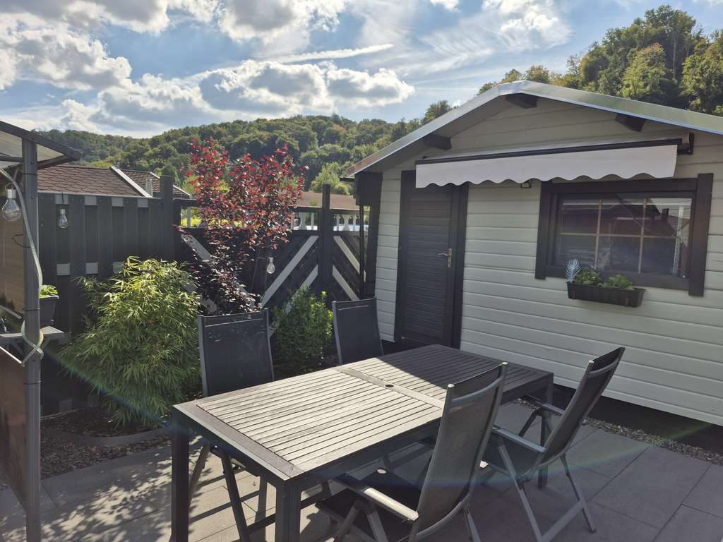 Immobilie in Hattingen - 3,5 Zimmer Holzbungalow mit Wintergarten & Nebengebäude Freizeitdomizil Ruhrtal - Bild 4