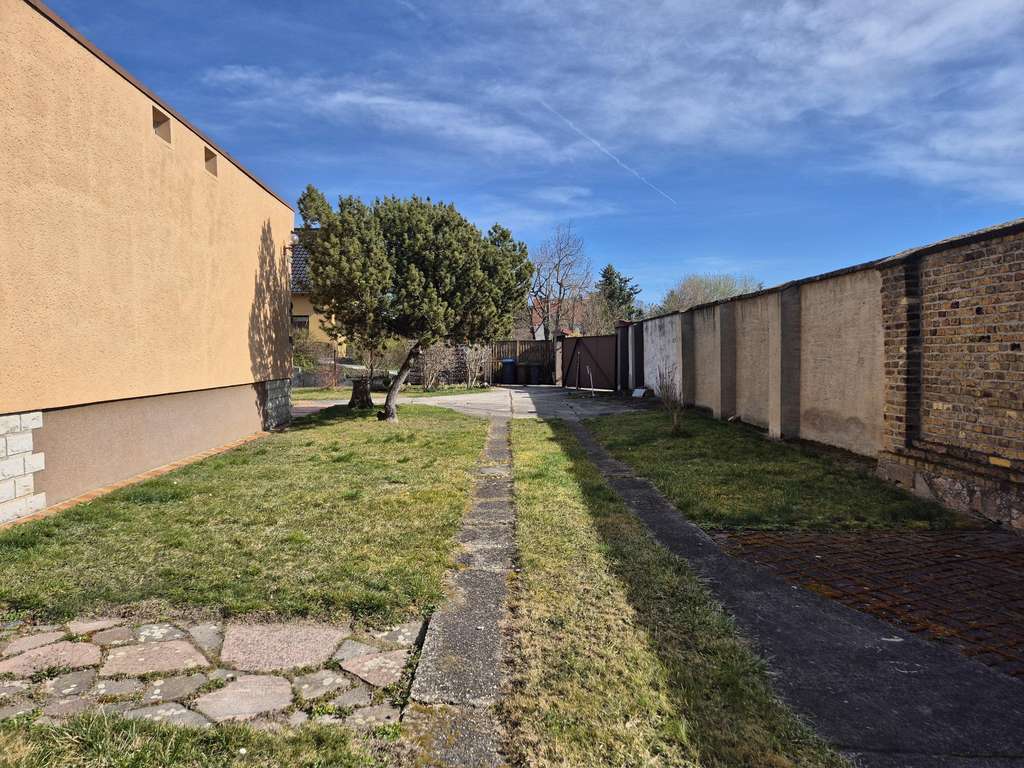 Immobilie in Sandersdorf-Brehna - Viel Platz und Ruhe - Bungalow auf großem Grundstück - Bild 4