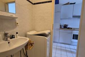 Im Gründerzeithaus**Apartment m. Dusche, EBK, Laminat in beliebter Stadtlage zum fairen Preis! – 4229 Plagwitz, Leipzig – Vorschaubild 5