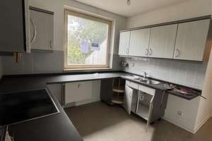 Großzügige 4-Zimmerwohnung mit Balkon / WBS-Schein notwendig! – Havighorster Redder 1b, 22115 Billstedt, Hamburg – Vorschaubild 3