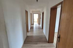 2-Familienhaus mit 5 Zimmer Wohnungen und Möglichkeit einen zusätzlichen Bauplatz zu erwerben – Die vollständige Adresse der Immobilie erhältst du vom Anbieter., 93077 Bad Abbach – Vorschaubild 15