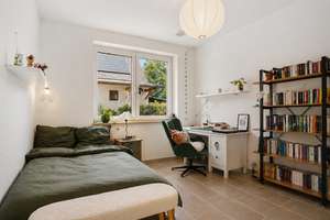 Elegante 4,5-Zimmer-Erdgeschosswohnung mit Garten / Haus-in-Haus-Konzept / Exklusive Ausstattung – Die vollständige Adresse der Immobilie erhältst du vom Anbieter., 80999 Untermenzing, München – Vorschaubild 4