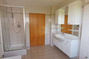 Geräumiges, preiswertes und neuwertiges 6-Zimmer-Reihenhaus mit gehobener Innenausstattung – Jakob-Locher-Straße 000, 89584 Alb-Donau-Kreis – Vorschaubild 9
