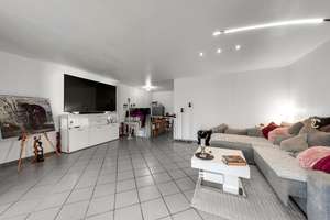 Design trifft Wohlgefühl – exklusiv modernisiertes Refugium mit Pool und Gartenidylle – Die vollständige Adresse der Immobilie erhältst du vom Anbieter., 47178 Vierlinden, Duisburg – Vorschaubild 11