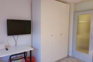 Exklusive, gepflegte 1-Zimmer-Wohnung mit Balkon und Einbauküche in Bogenhausen, München – Freischützstr. 110, 81927 Johanneskirchen, München – Vorschaubild 9
