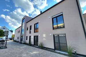 +++NU-Burlafingen, 
3-Zi.-Penthouse, 
137,09 m² Wfl.,  
Aufzug in die Wohnung, 
Küche, 2 TG-Stpl – Die vollständige Adresse der Immobilie erhältst du vom Anbieter., 89233 Neu-Ulm – Vorschaubild 2