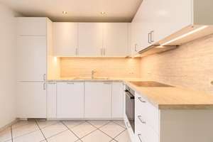 Wohnen mit tollem Moselblick-Attraktive Penthousewohnung mit eigenem Aufzugsausgang an der Mosel

 – Die vollständige Adresse der Immobilie erhältst du vom Anbieter., 54294 West/Pallien, Trier – Vorschaubild 10