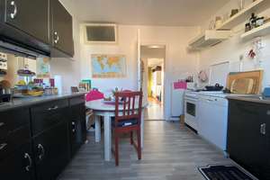 Sonnige Altbauwohnung im Regensburger Osten – Graf-Zeppelin-Straße 10, 93053 Kasernenviertel, Regensburg – Vorschaubild 3