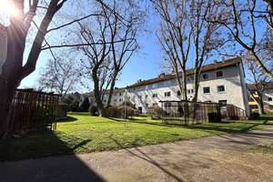Solide Eigentumswohnung mit Balkon und Entwicklungspotential. – Die vollständige Adresse der Immobilie erhältst du vom Anbieter., 53175 Friesdorf, Bonn – Vorschaubild 9