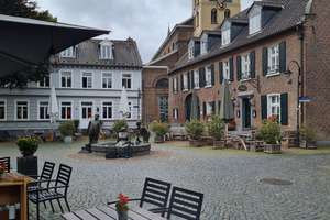 Freistehendes Einfamilienhaus mit 2 Garagen in ruhiger schöner Lage in Meeebusch Lank. 017647372433 – Die vollständige Adresse der Immobilie erhältst du vom Anbieter., 40668 Meerbusch – Vorschaubild 3