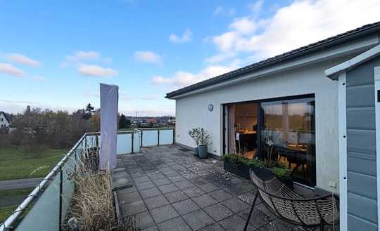 Penthousefeeling in Lamme – große Dachterrasse, Fussbodenhzg, moderne Küche und Energieeffizienz A