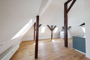 3 Zimmer DG-Maisonette in Denkmal direkt am Südheimer Platz ! – Burgstallstrasse 102, 70199 Südheim, Stuttgart – Vorschaubild 10