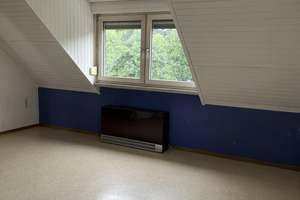 Helle 2-ZKB-Dachgeschosswohnung mit Balkon und Stellplatz in Trier-Pfalzel – Die vollständige Adresse der Immobilie erhältst du vom Anbieter., 54293 Pfalzel, Trier – Vorschaubild 4