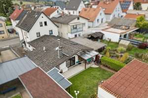 Seltene Gelegenheit in Nieder Mörlen: Top gepflegter Bungalow + Garten + Vorderhaus, frei verfügbar – Die vollständige Adresse der Immobilie erhältst du vom Anbieter., 61231 Bad Nauheim – Vorschaubild 1