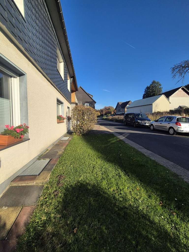 Immobilie in Kürten - Genehmigtes Vierfamilienhaus! - Bild 1