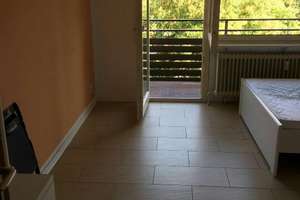 1-Zimmer Wohnung im 3. OG mit Balkon in Stuttgart-Ost