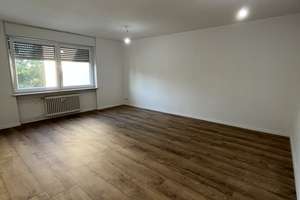 Zweitbezug nach Renovierung – 5-Zimmer-Wohnung mit 104 m² im schönen Biebrich – Die vollständige Adresse der Immobilie erhältst du vom Anbieter., 65203 Biebrich, Wiesbaden – Vorschaubild 14