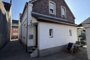 Vielseitiges, freistehendes Dreifamilienhaus mit Werkstatt in zentraler Lage von Gladbeck – Die vollständige Adresse der Immobilie erhältst du vom Anbieter., 45964 Gladbeck – Vorschaubild 4
