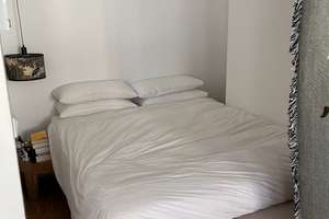 Charming 1-Room Apartment in the Heart of Nürnberg Altstadt | 45 m² | €745 Warm | Available 1 Nov – Geiersberg 15, 90403 Altstadt, Sankt Sebald, Nürnberg – Vorschaubild 5
