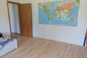 Wohnen mit Charakter: Doppelhaushälfte in Erlangen-Alterlangen – Die vollständige Adresse der Immobilie erhältst du vom Anbieter., 91054 Steinforst, Erlangen – Vorschaubild 15