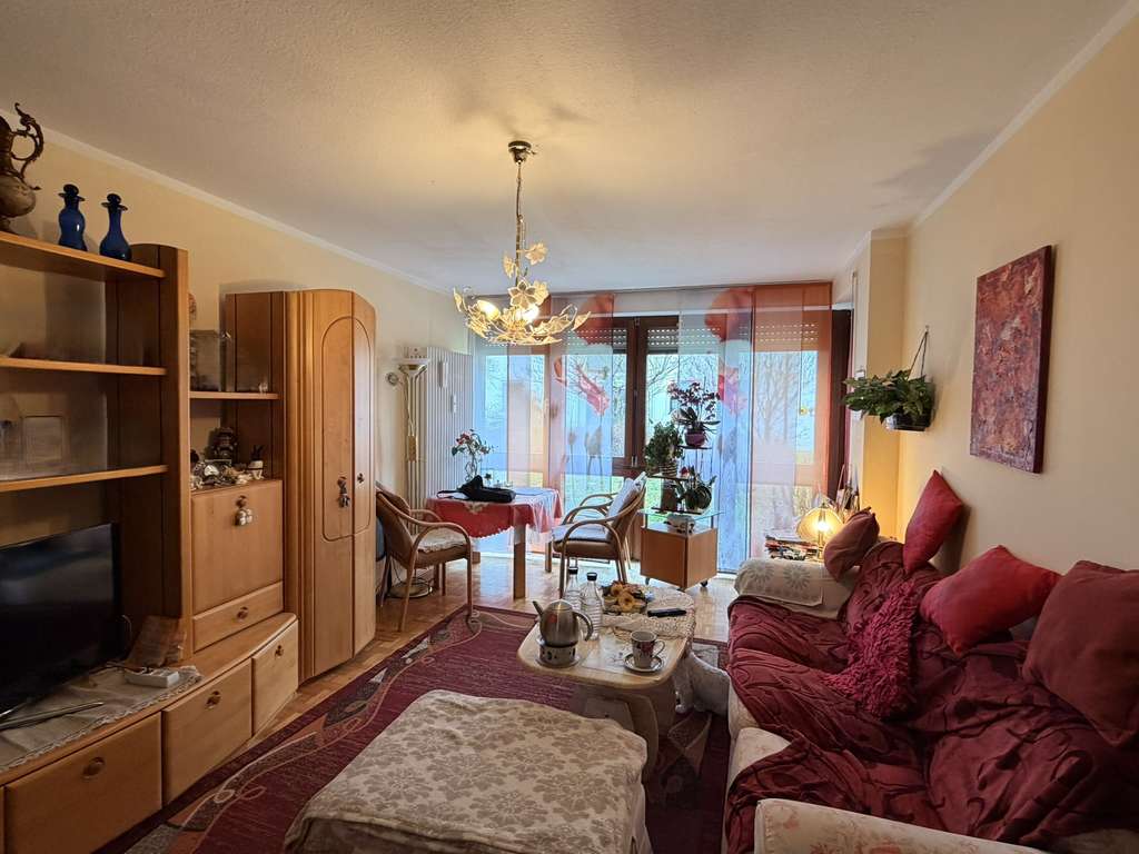 Immobilie in Neuendettelsau - Charmante 2-Zimmer-Wohnung mit Tiefgaragenstellplatz - Bild 1