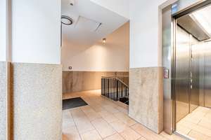 Moderne 3-Zimmerwohnung mit Fahrstuhl und TG-Stellplatz in Stadtparknähe zu erwerben! – Die vollständige Adresse der Immobilie erhältst du vom Anbieter., 22303 Winterhude, Hamburg – Vorschaubild 12