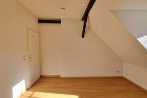 neu renovierte 2-R-Whg im Dachgeschoss – Franz-Lehmann-Str. 33, 1139 Mickten, Dresden – Vorschaubild 5