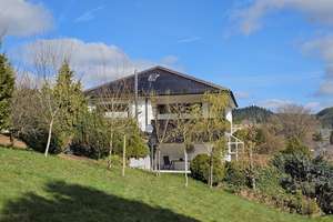 Nachhaltig Wohnen: Autarkes & hochwertiges Wohnhaus mit Einliegerwohnung und Weitblick – Die vollständige Adresse der Immobilie erhältst du vom Anbieter., 53940 Hellenthal – Vorschaubild 37