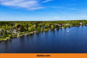 Elegante Wasserresidenz mit weitläufigem Grundstück am Dämeritzsee