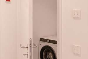 High Rise Living - Exklusives 2-Zimmer-Apartment im FOUR Frankfurt – 60315 Innenstadt, Frankfurt am Main – Vorschaubild 21