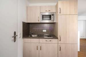 Sonniges West-Apartment mit Südbalkon, Tiefgarage & hochwertiger Pantryküche! – Puricellistraße 15A, 93049 Westenviertel, Regensburg – Vorschaubild 9
