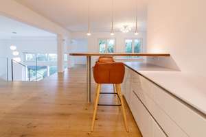 Stilvolle Maisonette-Wohnung in bester Aussichtslage – Die vollständige Adresse der Immobilie erhältst du vom Anbieter., 70597 Degerloch (Ortsteil), Stuttgart – Vorschaubild 8