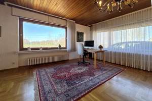 Viele Gestaltungsmöglichkeiten: 242 m² Wohnfläche & 834 m² Grundstück in Feldrandlage – Die vollständige Adresse der Immobilie erhältst du vom Anbieter., 53859 Niederkassel – Vorschaubild 11