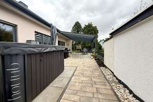 ZENTRALE WOHNLAGE INKLUSIVE EINEM EXTRA BAUPLATZ, GARAGEN UND GARTENPARADIES – Die vollständige Adresse der Immobilie erhältst du vom Anbieter., 74838 Limbach – Vorschaubild 4