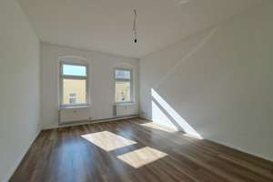 Gepflegte und leerstehnde 2-Zimmer-Wohnung – Landsberger Allee 16, 10249 Friedrichshain, Berlin – Vorschaubild 2