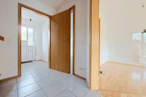Herzensheimat für Familien. 5 moderne Zimmer
auf 132 m². TOP-Energiewerte. Eigener Garten &
Carpor – Die vollständige Adresse der Immobilie erhältst du vom Anbieter., 78667 Villingendorf – Vorschaubild 3