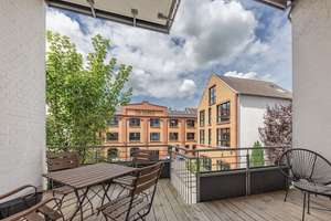 Exklusive Altbauwohnung mit Designerbad & Balkon in Düsseldorf-Unterbilk – Die vollständige Adresse der Immobilie erhältst du vom Anbieter., 40217 Unterbilk, Düsseldorf – Vorschaubild 3