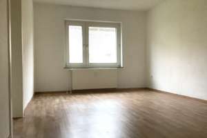 Großzügige Wohnung im Erdgeschoss mit Tageslichtbad! – Am Rohrwerk 55, 33647 Brackwede, Bielefeld – Vorschaubild 2