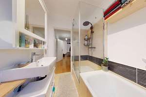 Lehesterdeich /  Stilvolle 4-Zimmer-Maisonette-Wohnung mit Loggia in ruhiger Lage – Die vollständige Adresse der Immobilie erhältst du vom Anbieter., 28355 Oberneuland, Bremen – Vorschaubild 11