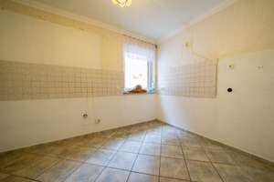 Rundumpaket aus 2003! Großzügiges Mehrgenerationenhaus mit Sauna, Kamin, Garten und Garage in Hürth – Die vollständige Adresse der Immobilie erhältst du vom Anbieter., 50354 Hürth – Vorschaubild 8