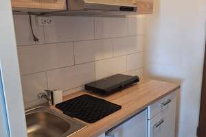 Nette, freundliche 1 Zimmer Wohnung für Studenten und Azubis – 93053 Kasernenviertel, Regensburg – Vorschaubild 2