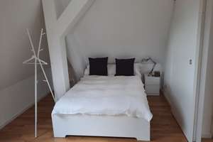 Komplett möblierte und ausgestattete Etagenwohnung in stilvoller Altbauvilla in München Westpark! – Die vollständige Adresse der Immobilie erhältst du vom Anbieter., 81377 Am Waldfriedhof, München – Vorschaubild 14