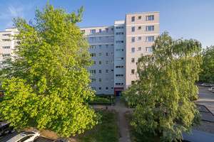 Wohnen in ruhiger Umgebung! Einkommensgrenzen bitte beachten! – Quäkerstr. 35, 13403 Reinickendorf (Ortsteil), Berlin – Vorschaubild 2